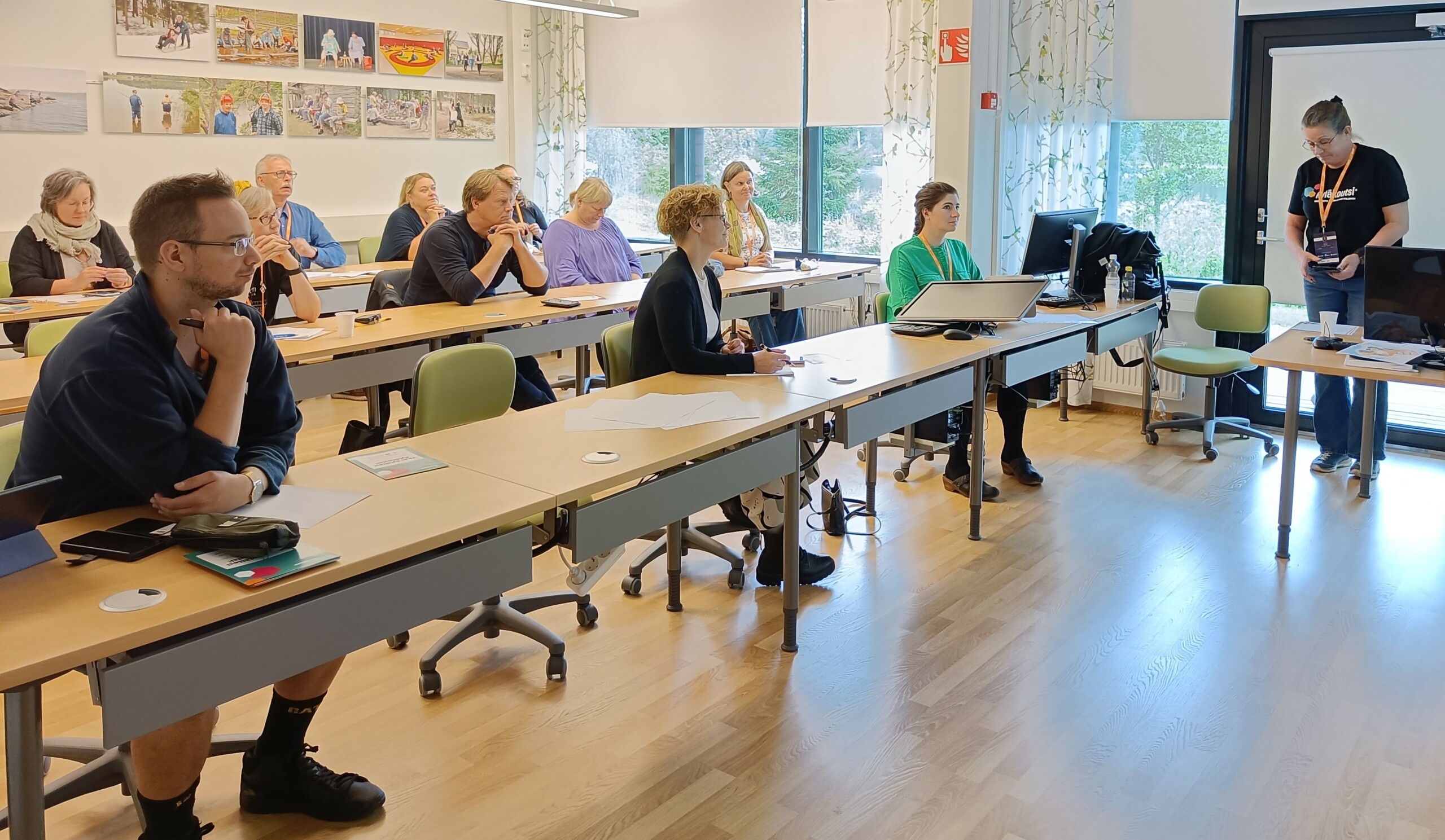 Toimintaa taloihin, kylätoimijoiden koulutus KyläAreenassa syyskuussa 2023. Kouluttajana olivat Li-Marie Santala ja Anu Nilsson.